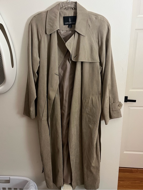 London Fog Jackets & Blazers - London Fog Women's Taupe Trench Coat